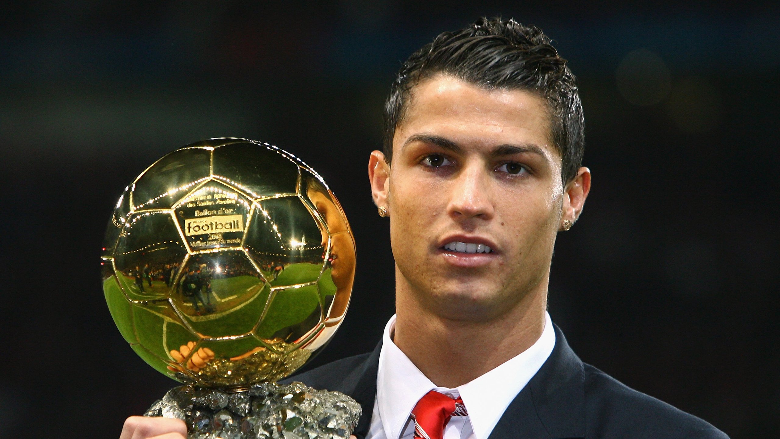 B席妙传助攻，曼城进攻端多点开花，曼城d席是谁